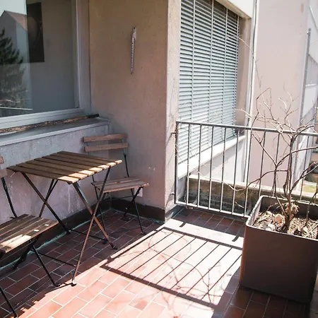 Hyve Lifestyle Apartments Basel City Apartment *